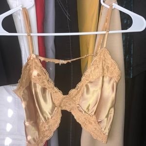 open back true gold bralette top 💫